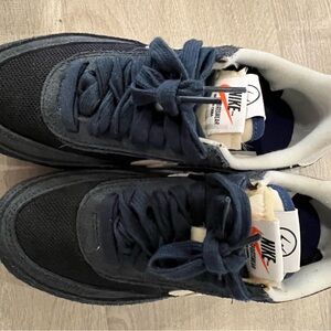 Sacai x Nike Waffle Navy Blue Sneakers